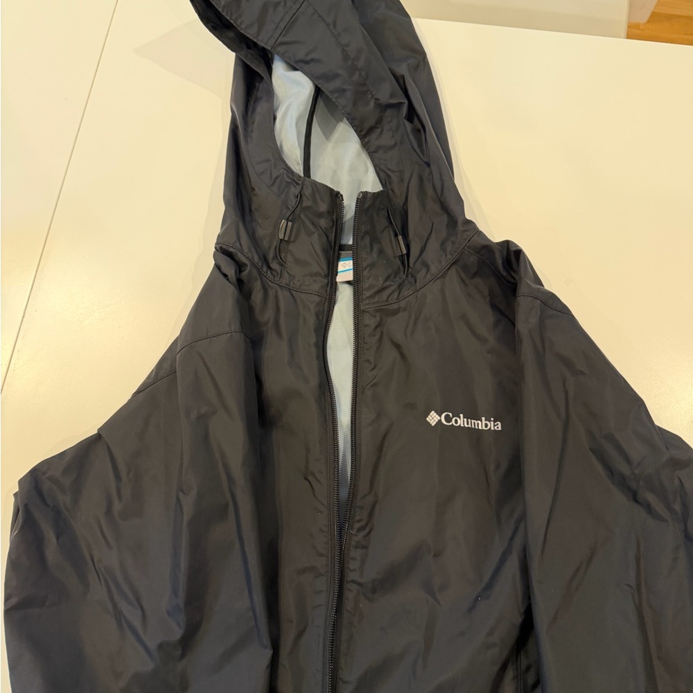 Columbia Gray and Black Jacket